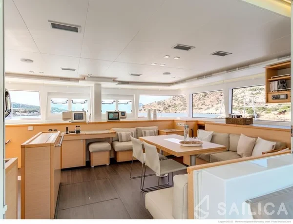 Lagoon 560 S2 - Yacht Charter Sailica