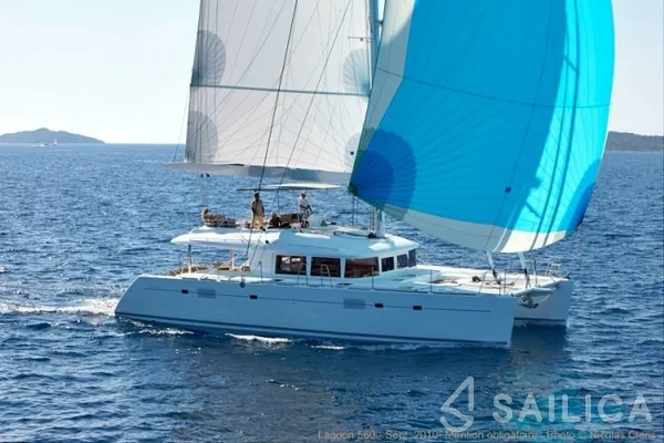 Lagoon 560 S2 - Yacht Charter Sailica
