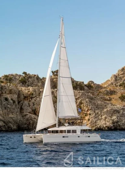Lagoon 560 S2 - Yacht Charter Sailica