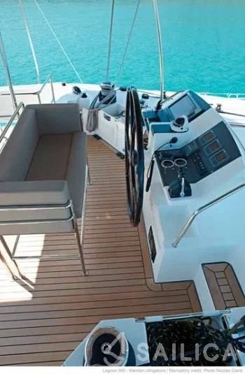 Lagoon 560 S2 - Yacht Charter Sailica