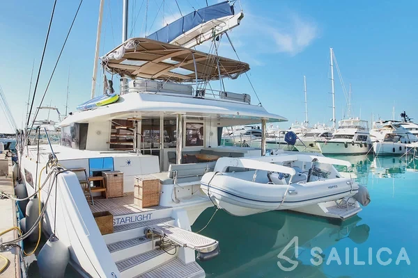 Lagoon 560 S2 - Yacht Charter Sailica