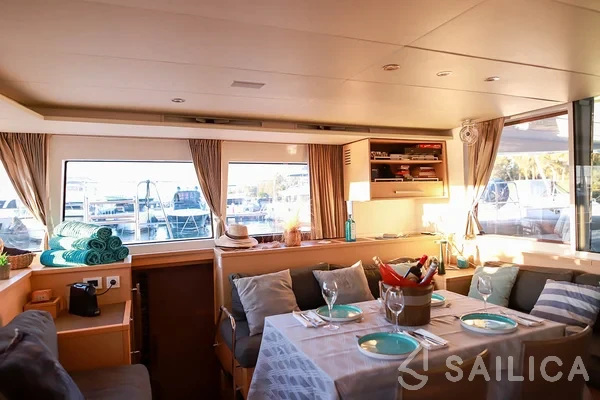Lagoon 560 S2 - Yacht Charter Sailica