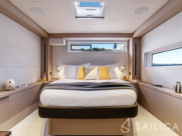 Lagoon Sixty 5 - Photo #64 Lagoon Sixty 5 - Yacht Charter Sailica