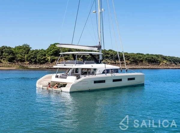 Lagoon Sixty 5 - Photo #42 Lagoon Sixty 5 - Yacht Charter Sailica