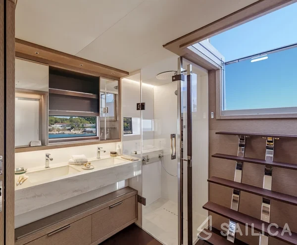 Lagoon Sixty 5 - Photo #67 Lagoon Sixty 5 - Yacht Charter Sailica