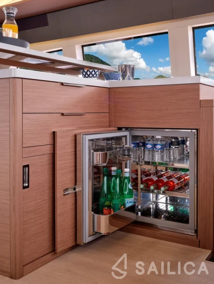 Lagoon Sixty 5 - Photo #58 Lagoon Sixty 5 - Yacht Charter Sailica