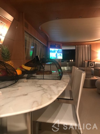 Maiora 87 - Yacht Charter Sailica