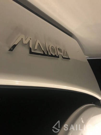 Maiora 87 - Yacht Charter Sailica