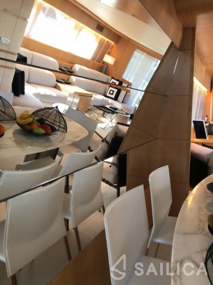 Maiora 87 - Yacht Charter Sailica