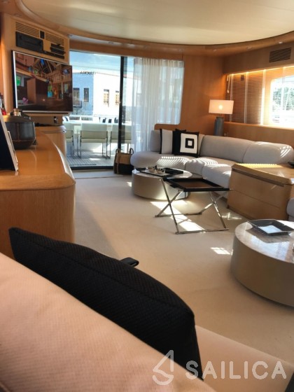 Maiora 87 - Yacht Charter Sailica