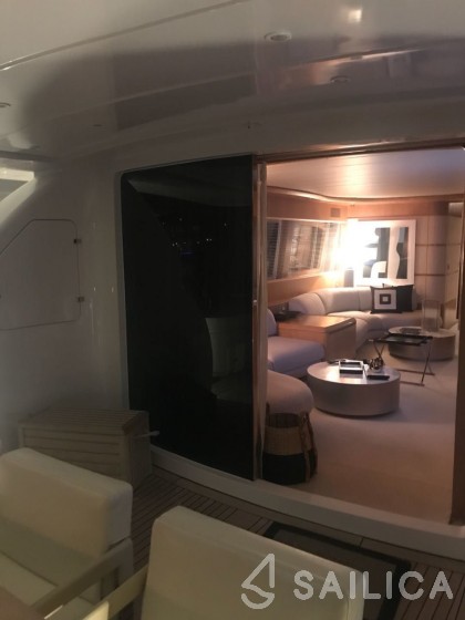 Maiora 87 - Yacht Charter Sailica