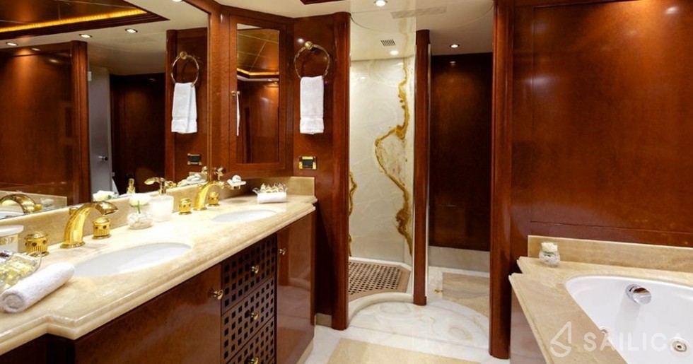 Mondomarine 162 - Yacht Charter Sailica