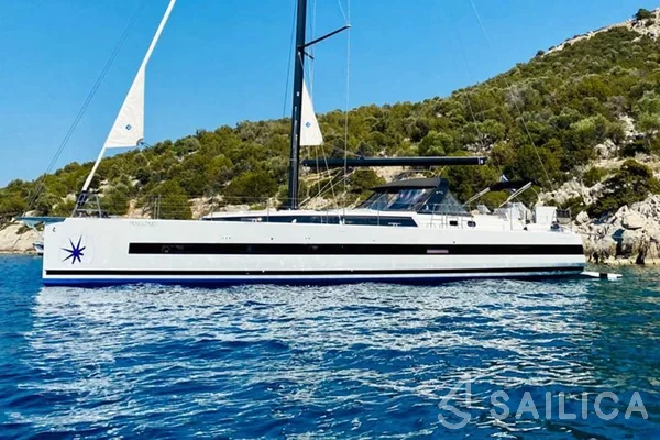 Oceanis 62 - Yacht Charter Sailica