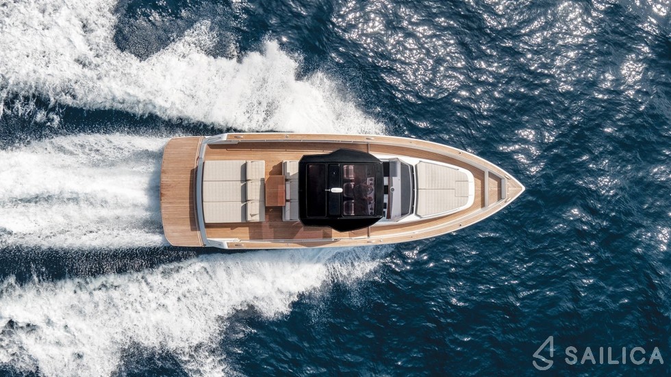 Pardo 43 - Yacht Charter Sailica