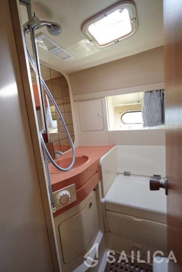 Princess 45 - Yacht Charter Sailica