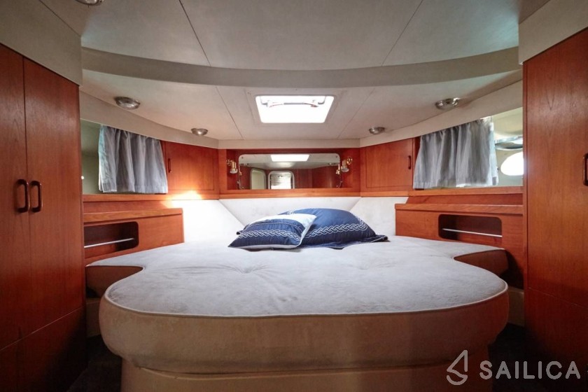 Princess 45 - Yacht Charter Sailica