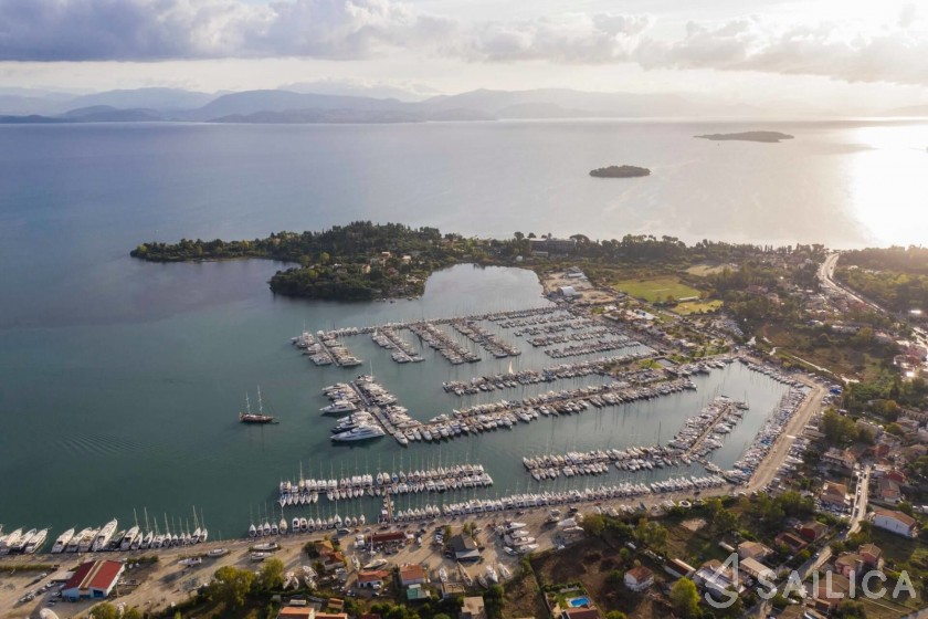 Princess 61 - Yacht Charter Sailica