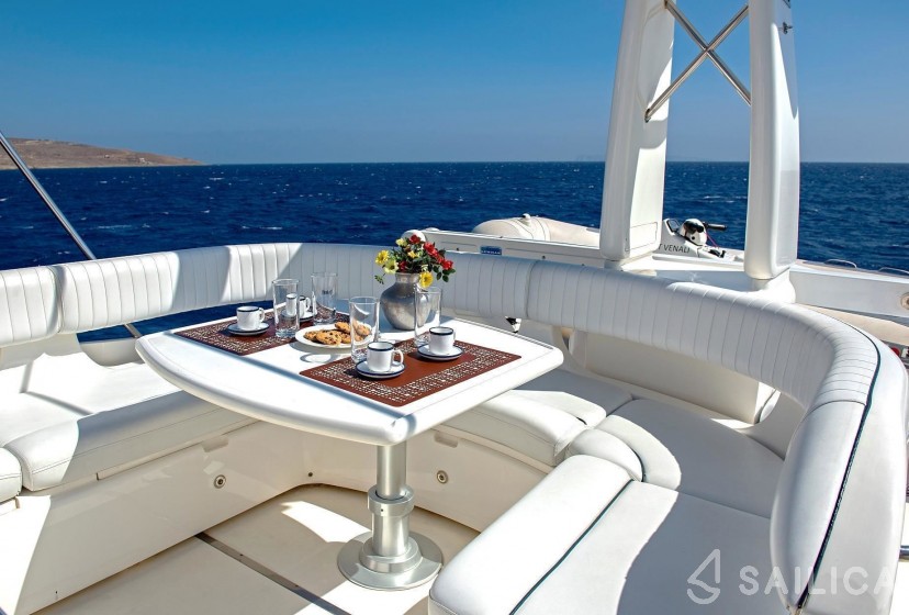 Princess 69 - Yacht Charter Sailica