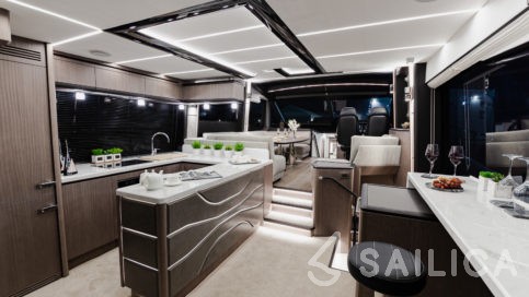 Galeon 680 Fly - Yacht Charter Sailica