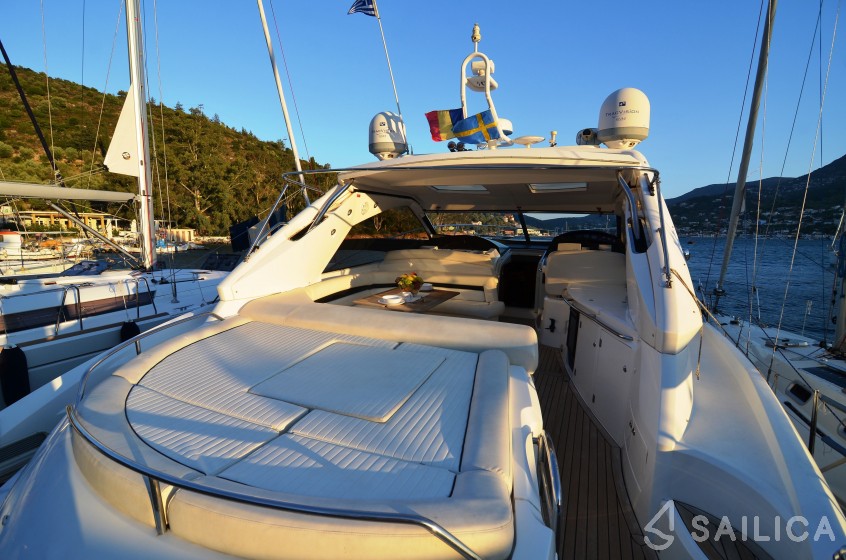 Sunseeker 55 - Yacht Charter Sailica