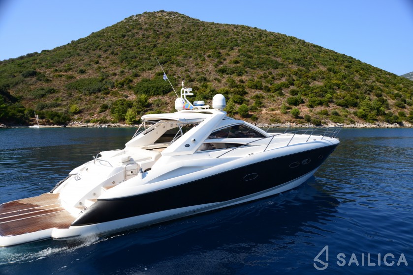 Sunseeker 55 - Yacht Charter Sailica