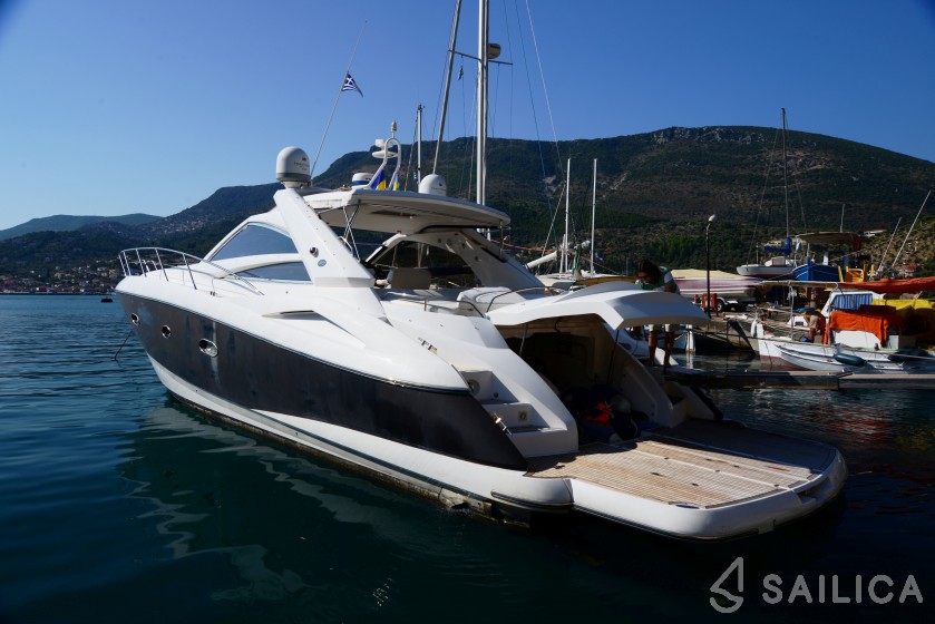Sunseeker 55 - Yacht Charter Sailica