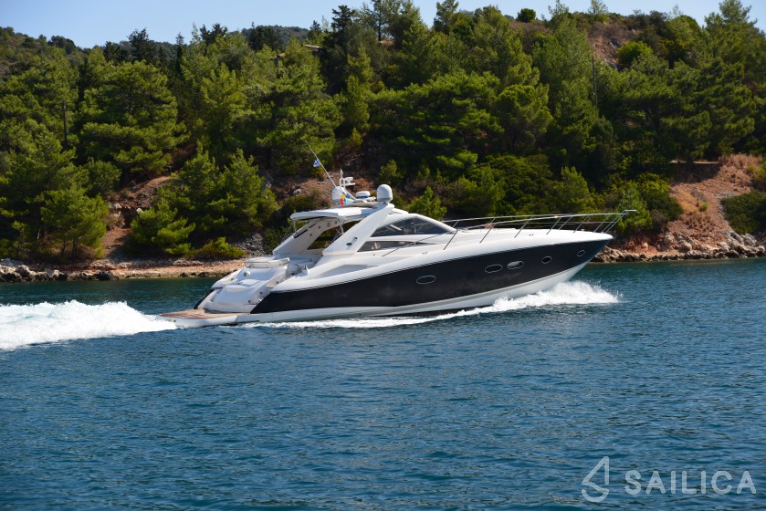 Sunseeker 55 - Yacht Charter Sailica