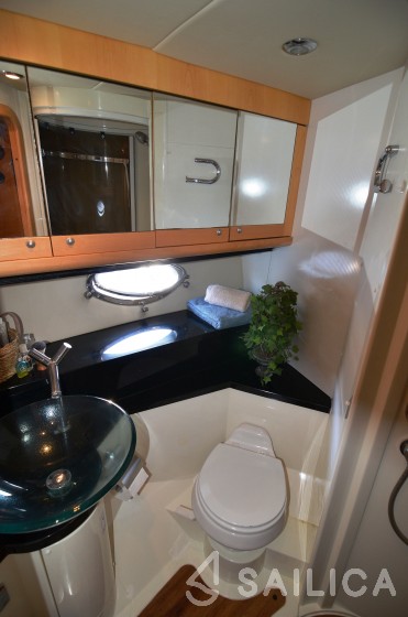 Sunseeker 55 - Yacht Charter Sailica