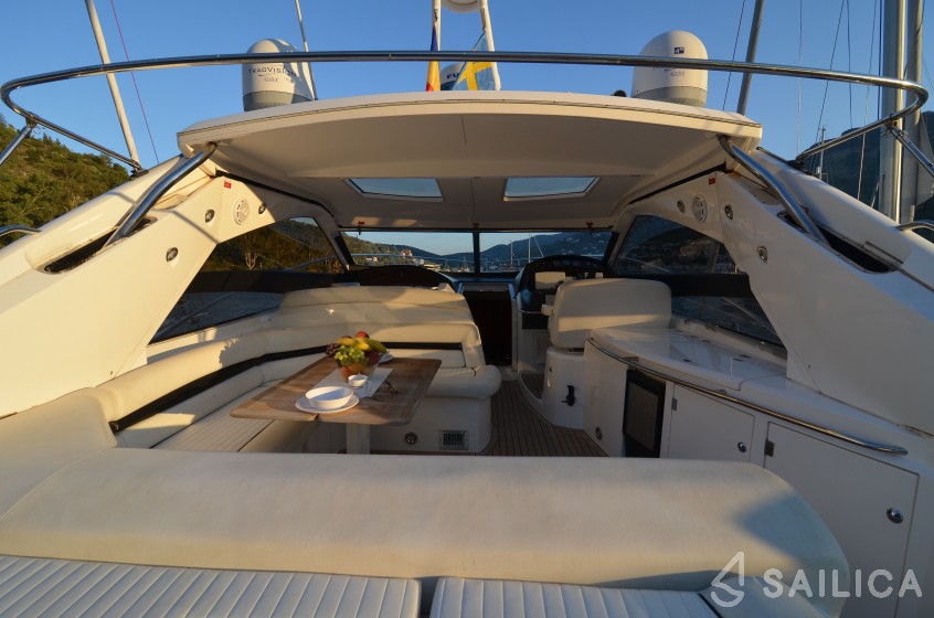 Sunseeker 55 - Yacht Charter Sailica