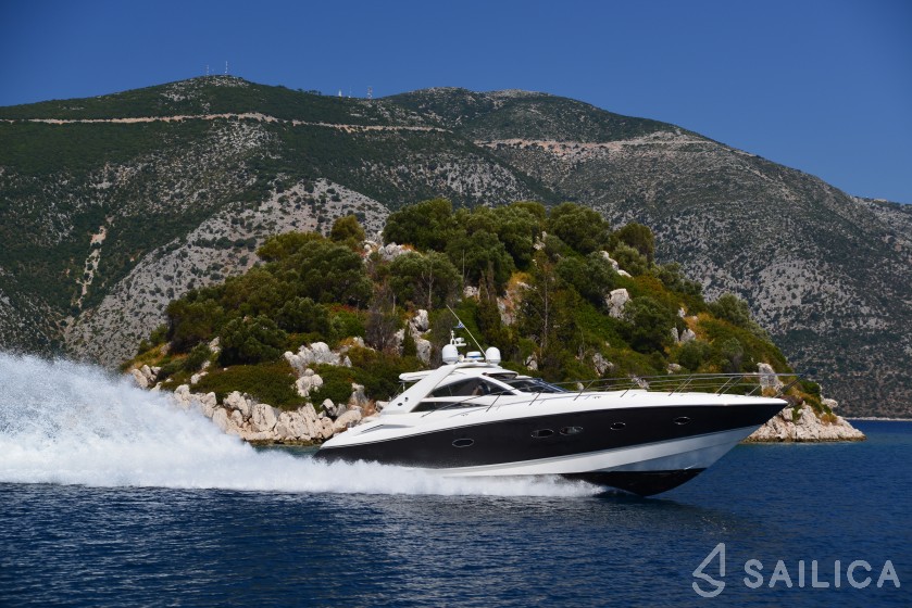 Sunseeker 55 - Yacht Charter Sailica
