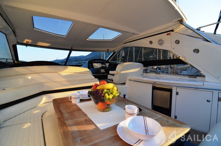 Sunseeker 55 - Yacht Charter Sailica