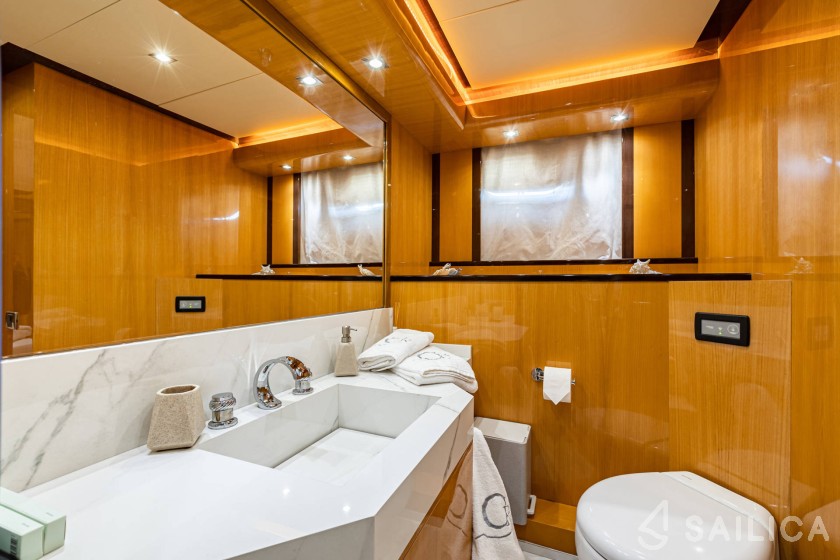 Tecnomar 116 - Yacht Charter Sailica
