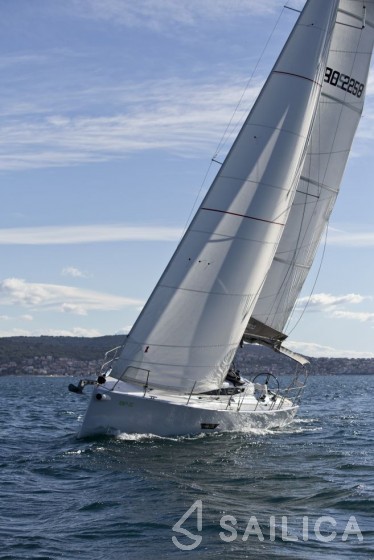 Elan E4 - Yacht Charter Sailica