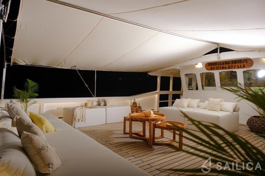 Custom Built - Yacht Charter Sailica
