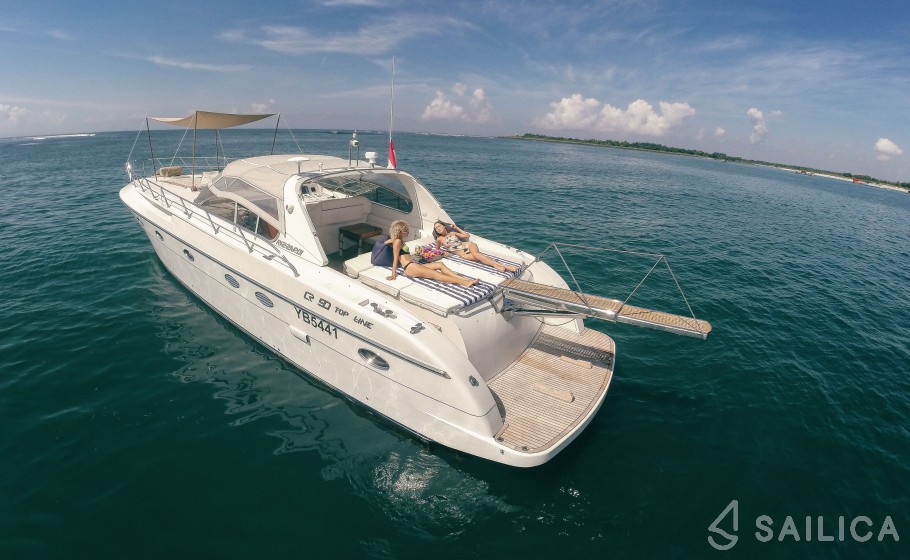 Rizzardi 50 - Yacht Charter Sailica