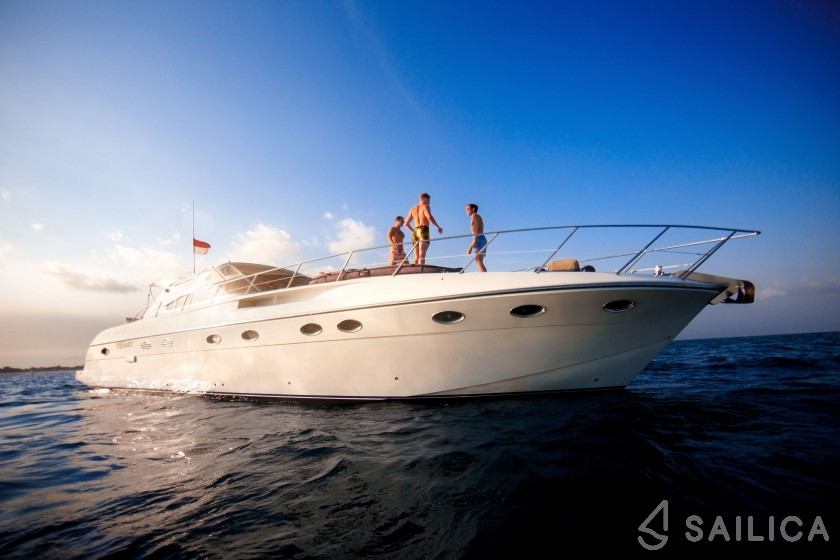Rizzardi 50 - Yacht Charter Sailica