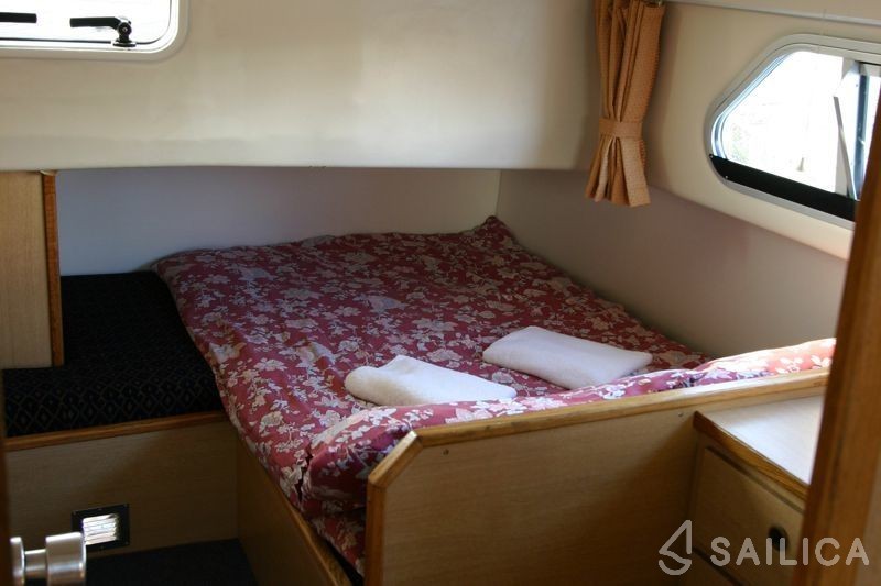 Fermanagh 42 - Yacht Charter Sailica