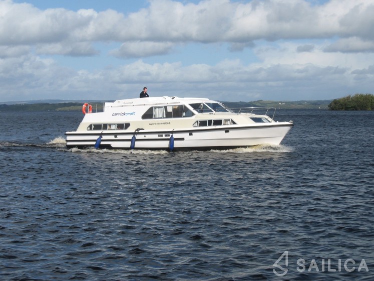 Fermanagh 42 - Yacht Charter Sailica