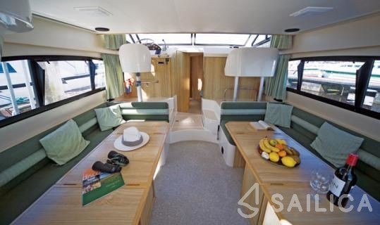 Le Boat Elegance - Yacht Charter Sailica
