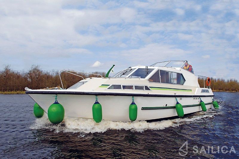 Le Boat Lake Star - Yacht Charter Sailica