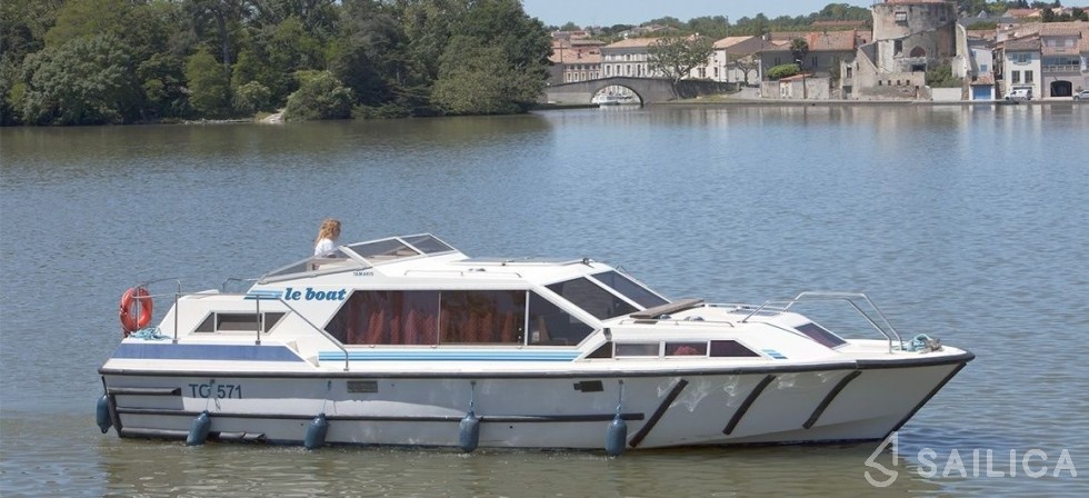 Le Boat Lake Star - Yacht Charter Sailica