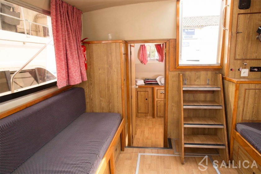 Le Boat Lake Star - Yacht Charter Sailica