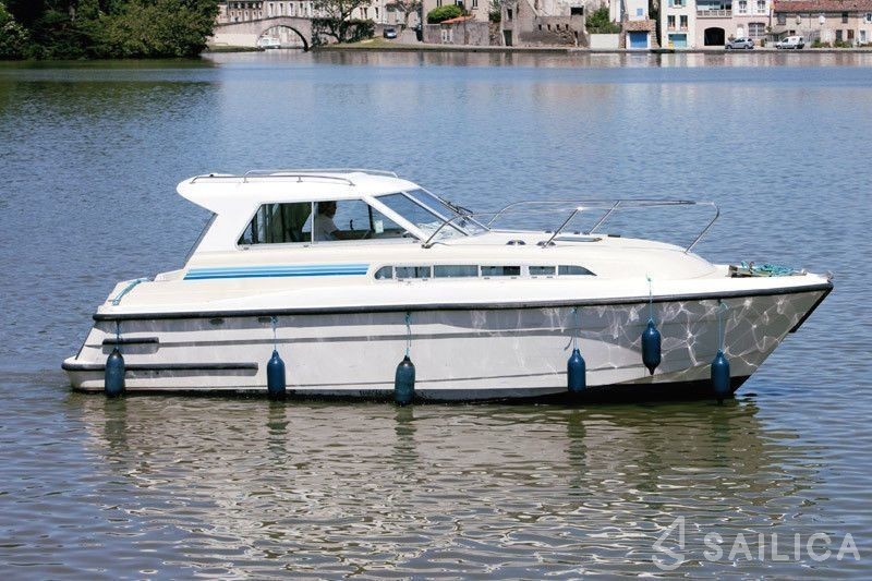 Le Boat Town Star - Yacht Charter Sailica