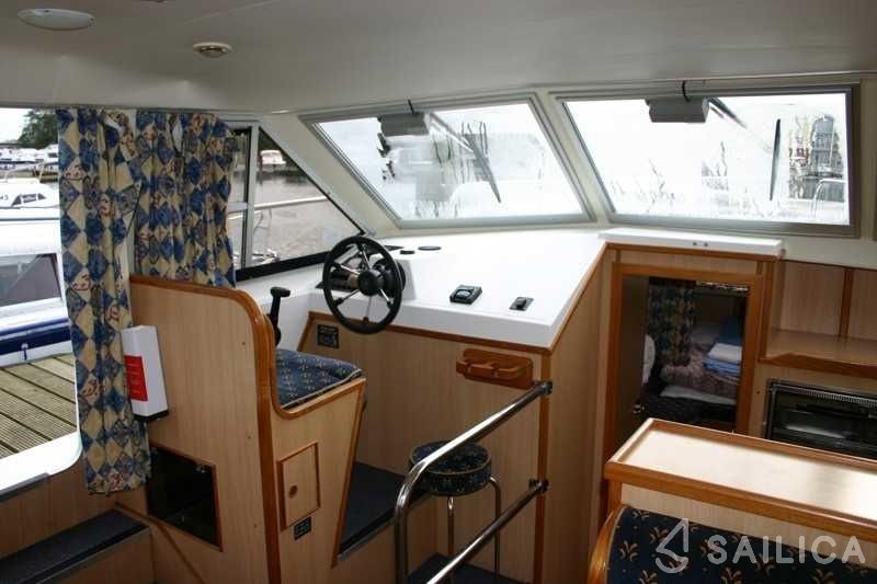 Waterford 39 - Yacht Charter Sailica
