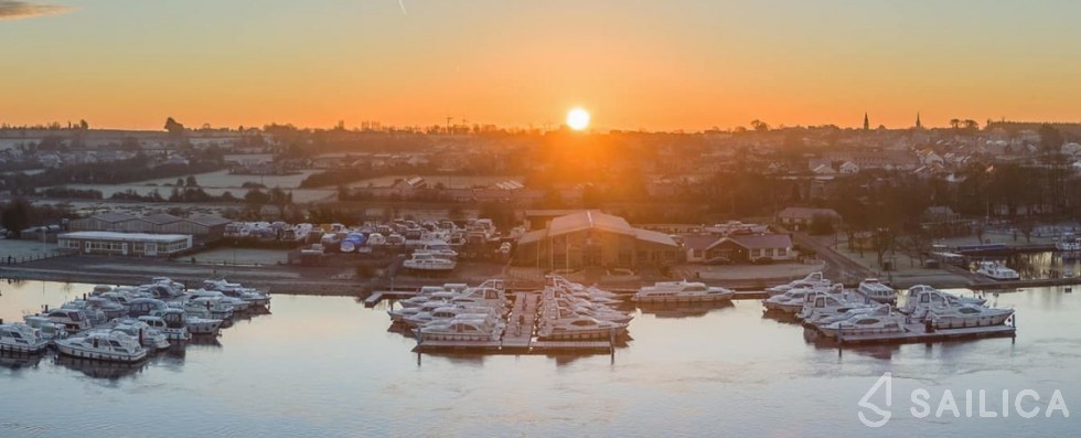 Wexford 36 - Yacht Charter Sailica