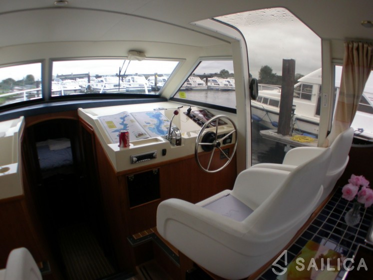 Wexford 36 - Yacht Charter Sailica