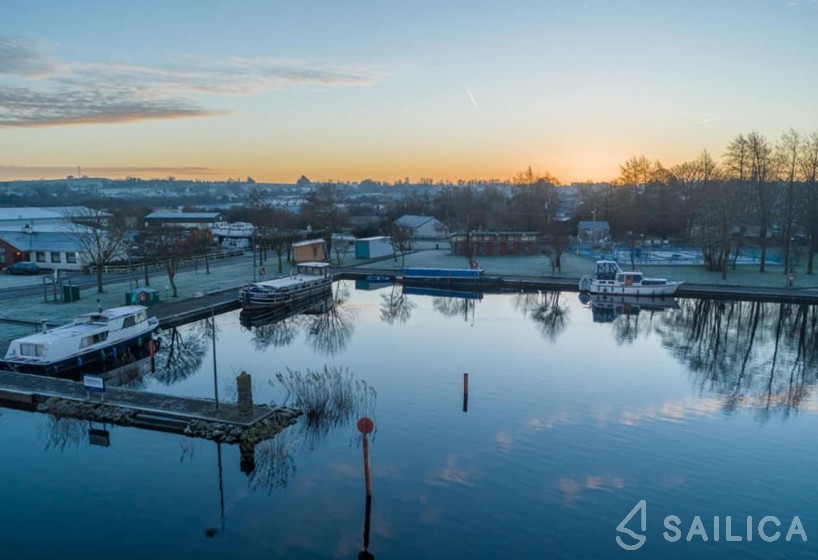 Wexford 36 - Yacht Charter Sailica