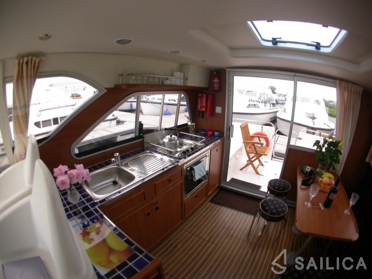 Wexford 36 - Yacht Charter Sailica