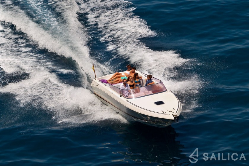 Airon Marine AMX 25 - Yacht Charter Sailica