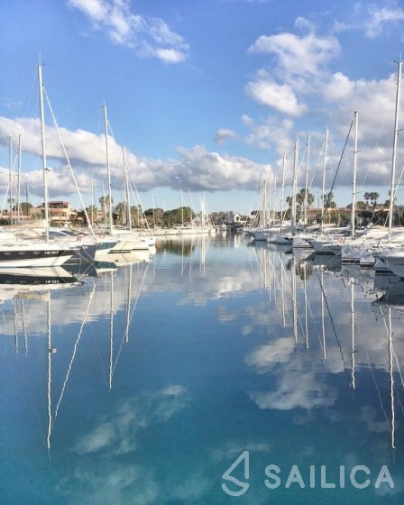 Alloy Yachts 170 - Yacht Charter Sailica